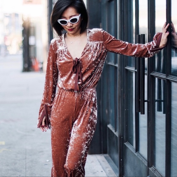 Hot as hell HAH velvet jumpsuit size S BD - Picture 2 of 11